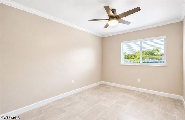 2360 Naples Trace CIR 6, Naples, FL 34109