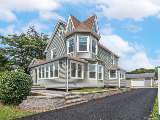 3 Ellison Street, Bayville, NY 11709