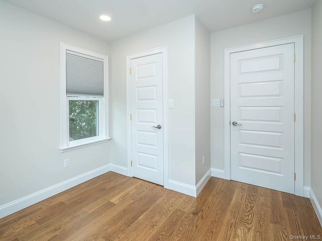 3 Ellison Street, Bayville, NY 11709