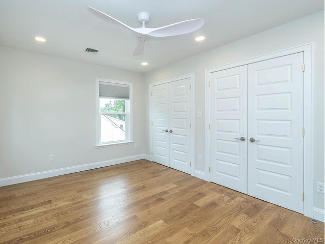 3 Ellison Street, Bayville, NY 11709