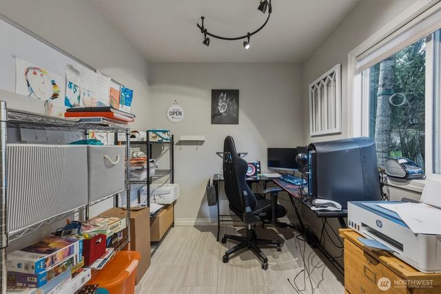 111 Sunset View Road, Longview, WA 98632