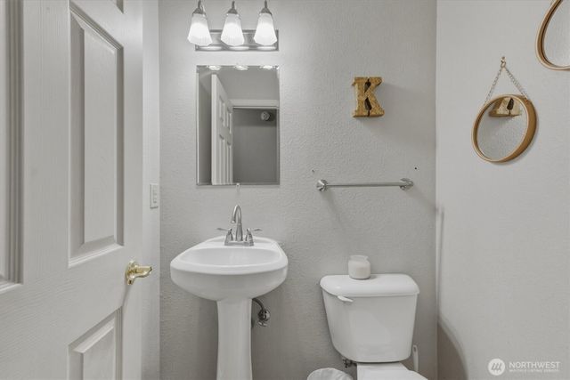 111 Sunset View Road, Longview, WA 98632