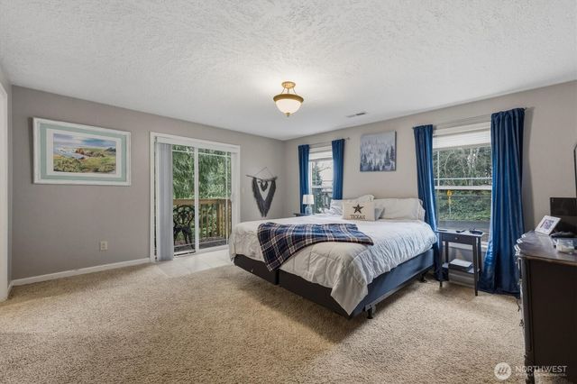 111 Sunset View Road, Longview, WA 98632