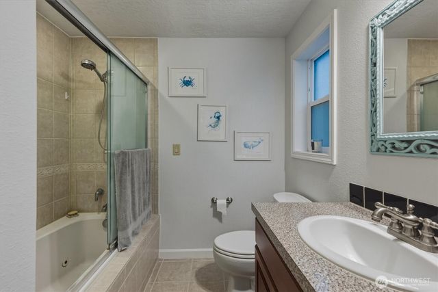 111 Sunset View Road, Longview, WA 98632