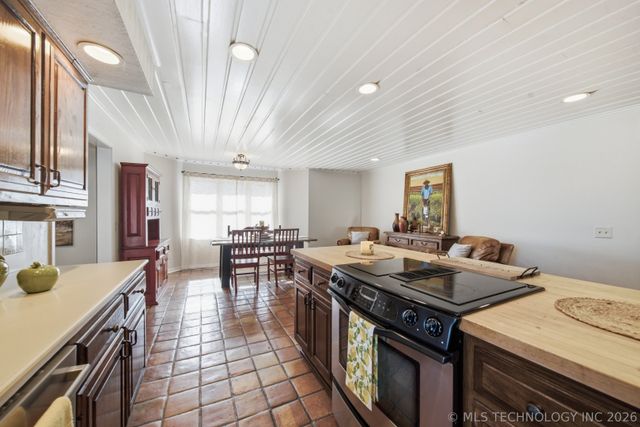 118 E 25th Street, Tulsa, OK 74114