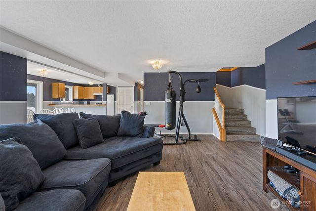 35211 NE 127th Avenue, La Center, WA 98629
