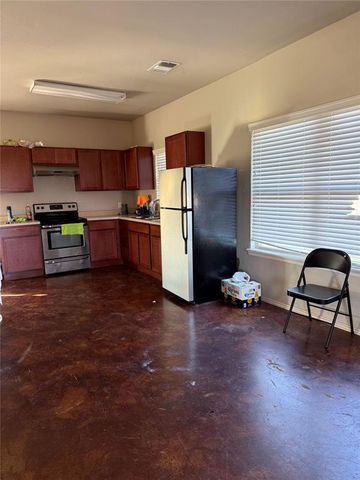 2975 S Academy Road, Guthrie, OK 73044