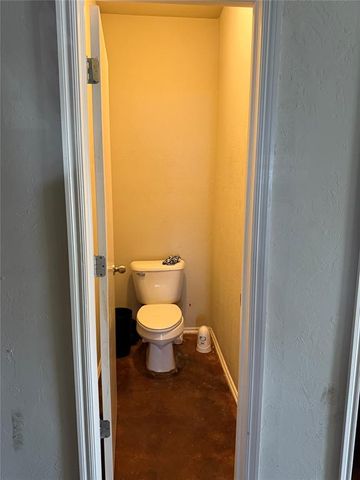 2975 S Academy Road, Guthrie, OK 73044