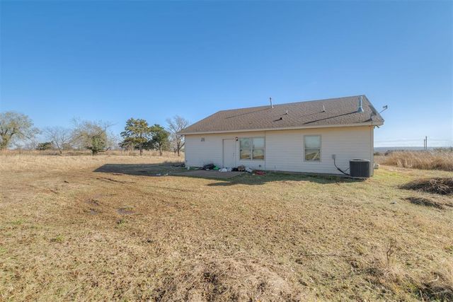 2975 S Academy Road, Guthrie, OK 73044