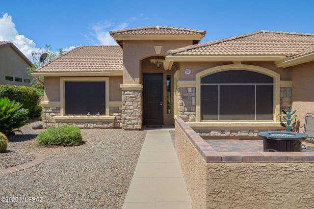 1329 N Sun Catcher Way, Green Valley, AZ 85614