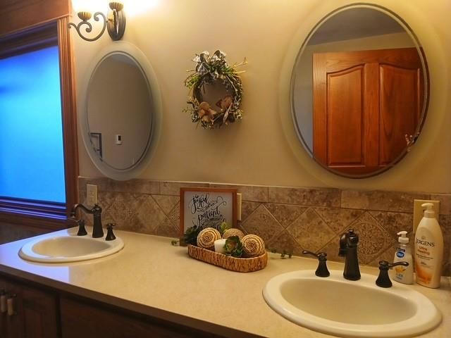 1516 Nebraska Street, Mound City, MO 64470