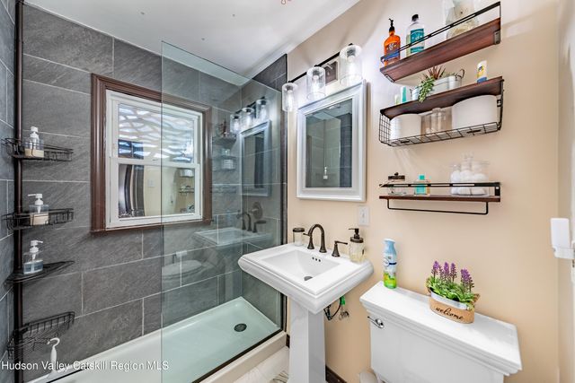 196 Harry Howard Avenue, Hudson, NY 12534