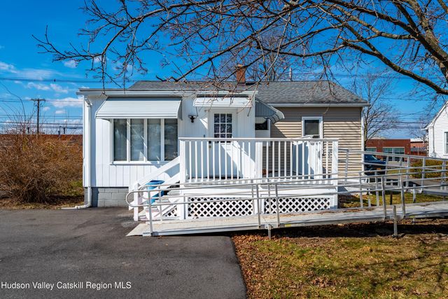 196 Harry Howard Avenue, Hudson, NY 12534
