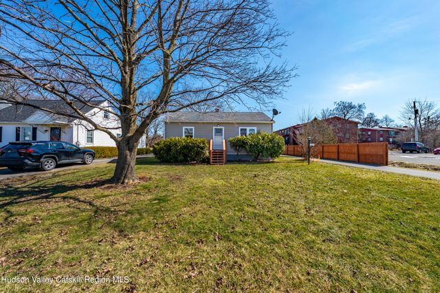 196 Harry Howard Avenue, Hudson, NY 12534