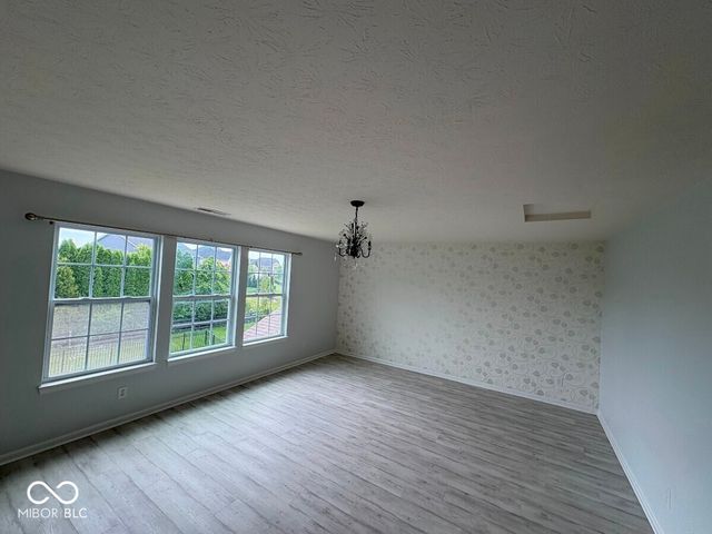 12051 Sanctuary Boulevard, Zionsville, IN 46077