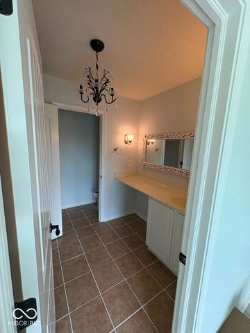 12051 Sanctuary Boulevard, Zionsville, IN 46077