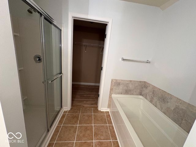 12051 Sanctuary Boulevard, Zionsville, IN 46077