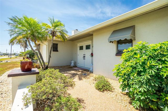 204 BUNKER ROAD, Rotonda West, FL 33947