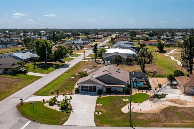 204 BUNKER ROAD, Rotonda West, FL 33947