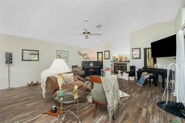204 BUNKER ROAD, Rotonda West, FL 33947