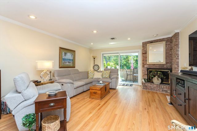 98 Gillies Lane 98, Norwalk, CT 06854