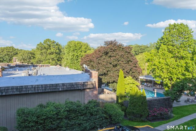 98 Gillies Lane 98, Norwalk, CT 06854