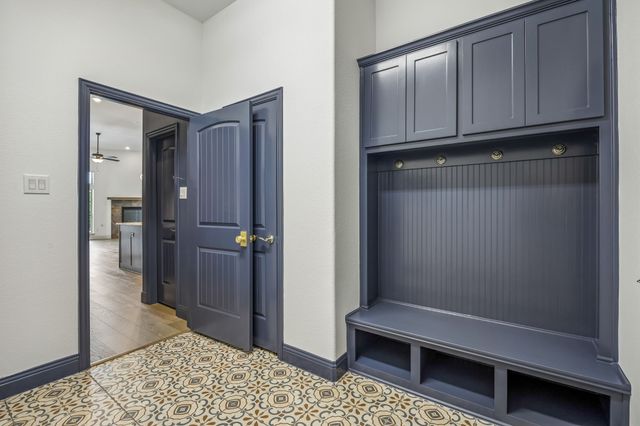 2618 Fair Oaks Avenue, Midlothian, TX 76065