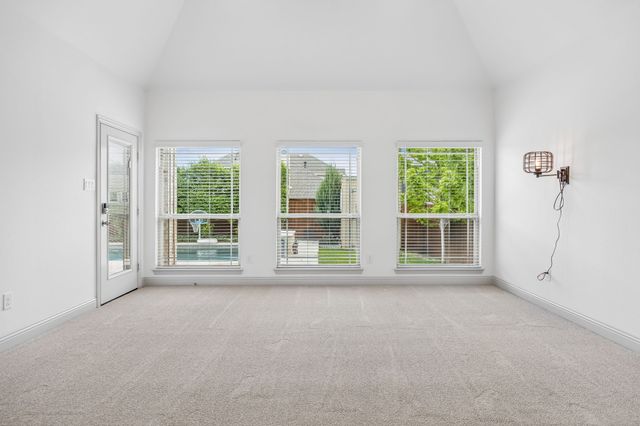 2618 Fair Oaks Avenue, Midlothian, TX 76065