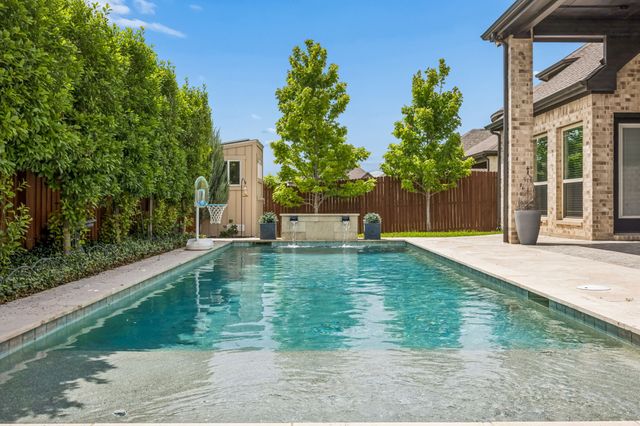 2618 Fair Oaks Avenue, Midlothian, TX 76065