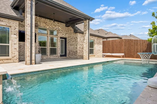 2618 Fair Oaks Avenue, Midlothian, TX 76065