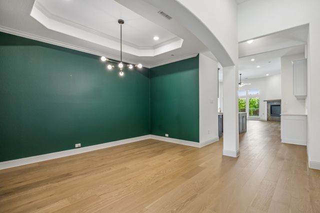 2618 Fair Oaks Avenue, Midlothian, TX 76065