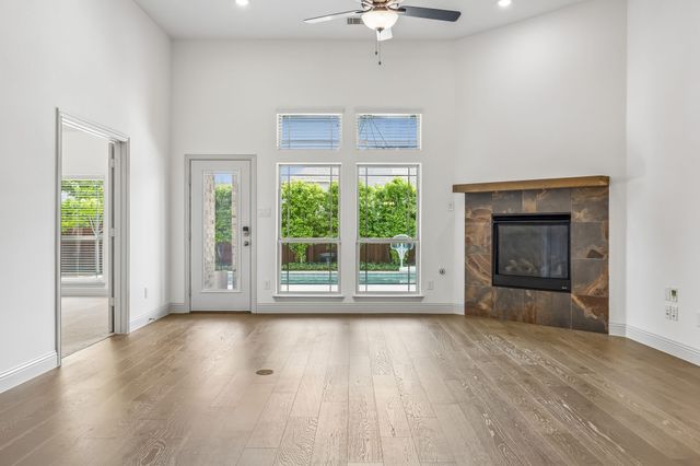 2618 Fair Oaks Avenue, Midlothian, TX 76065