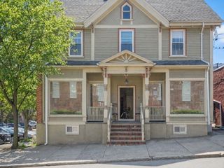 3-5 E Foster St, Melrose, MA 02176