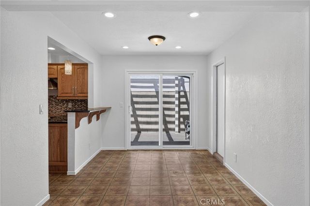1014 E O, Wilmington, CA 90744