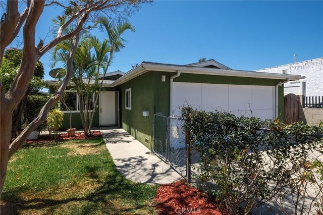 1014 E O, Wilmington, CA 90744