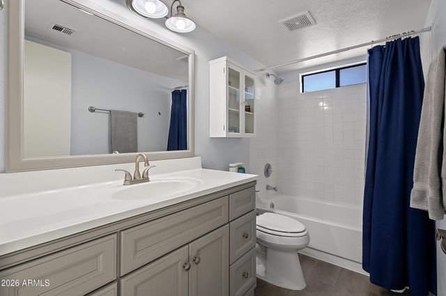 15813 N 38TH Drive, Phoenix, AZ 85053