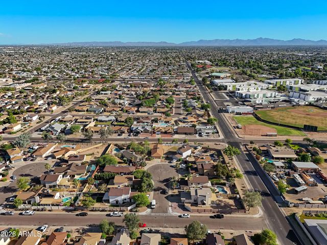 15813 N 38TH Drive, Phoenix, AZ 85053
