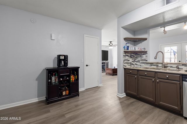 15813 N 38TH Drive, Phoenix, AZ 85053