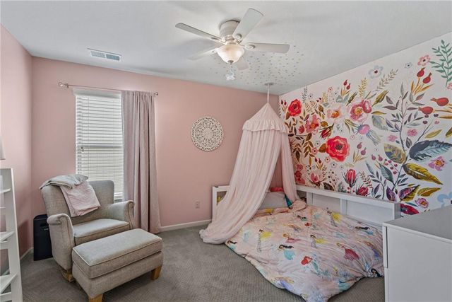 13365 NW 72nd Street, Parkville, MO 64152