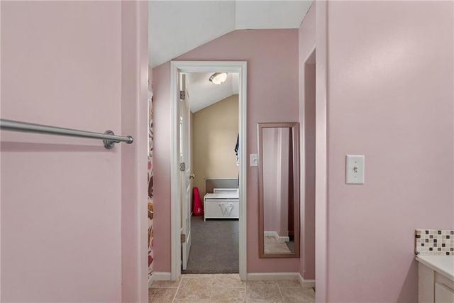 13365 NW 72nd Street, Parkville, MO 64152