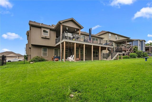 13365 NW 72nd Street, Parkville, MO 64152