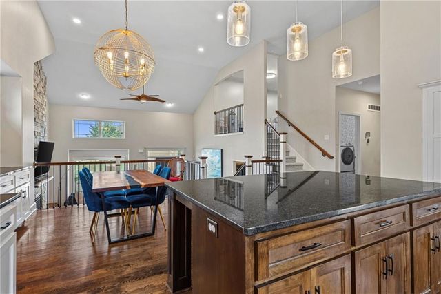 13365 NW 72nd Street, Parkville, MO 64152