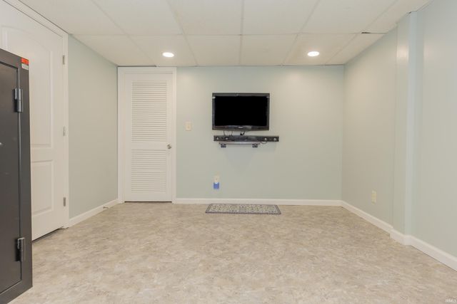 11111 Karendale Court, Evansville, IN 47720