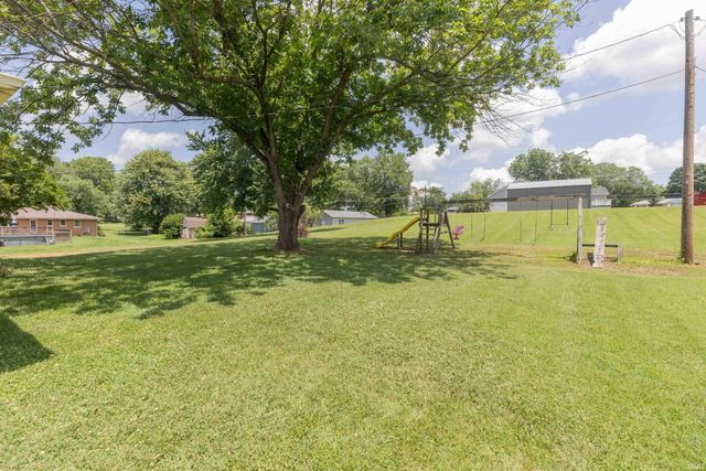 11111 Karendale Court, Evansville, IN 47720