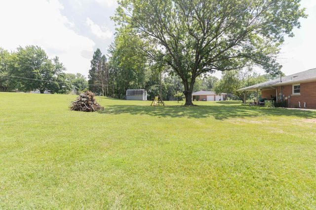 11111 Karendale Court, Evansville, IN 47720