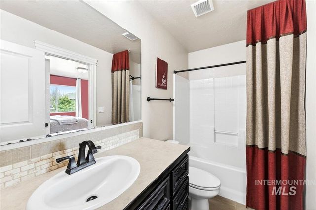 3048 W San Remo St, Meridian, ID 83646