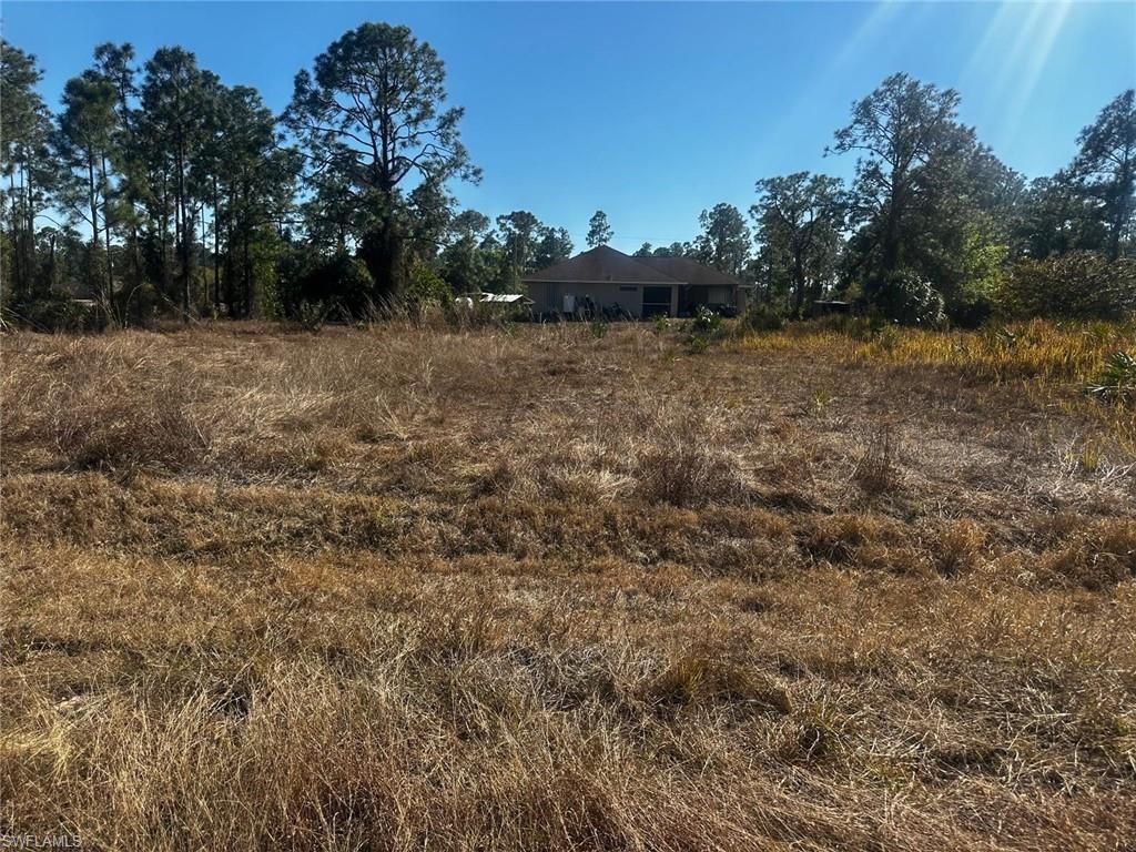 1044 Bells ST E, LEHIGH ACRES, FL 33974 — exterior