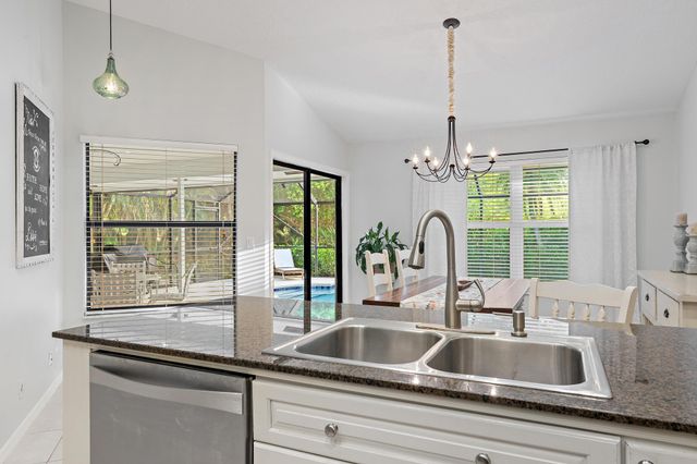 6462 Winding Lake Drive, Jupiter, FL 33458