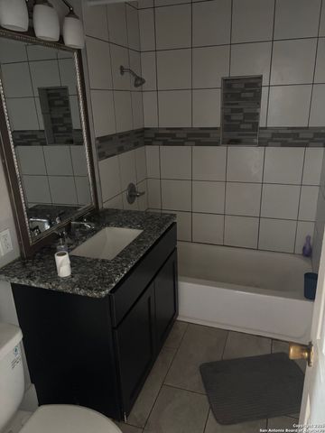 838 King Ave, San Antonio, TX 78211