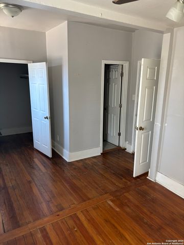 838 King Ave, San Antonio, TX 78211